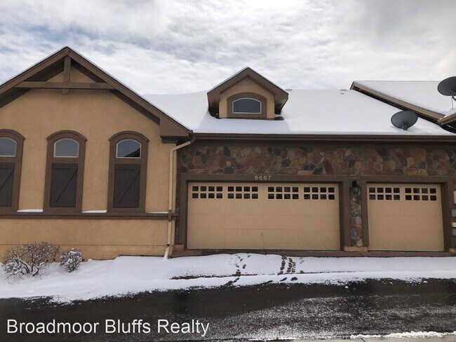 Building Photo - 5 br, 3.5 bath House - 9667 Carriage Creek...