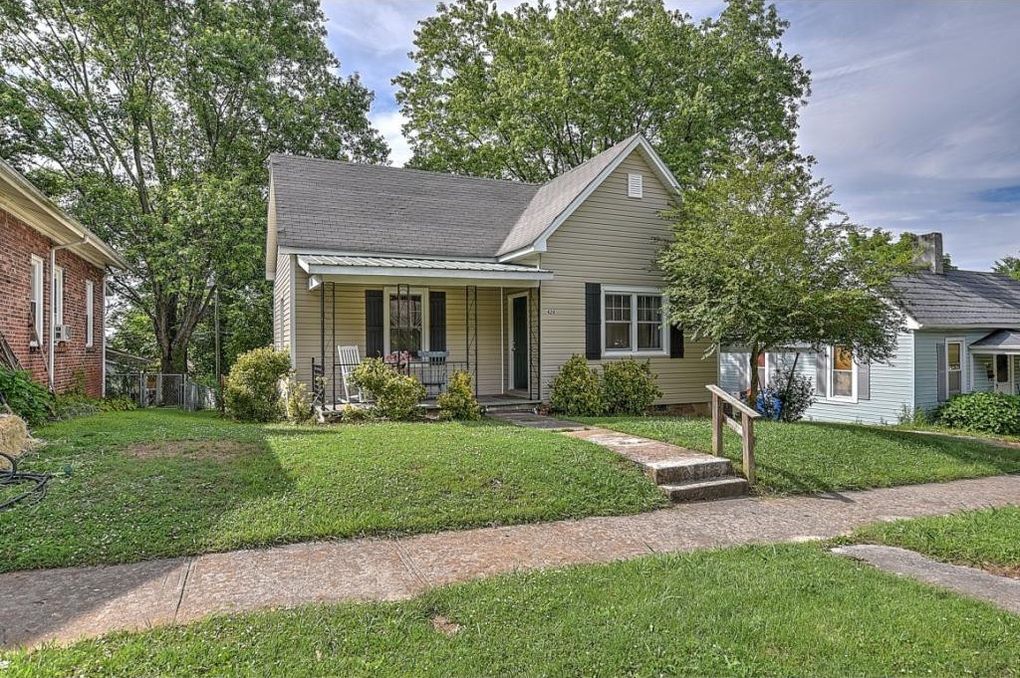 420 W Poplar St, Johnson City, TN 37604 House Rental in Johnson City