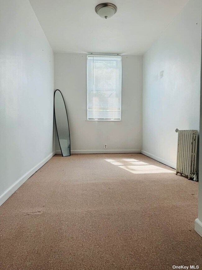 Foto del edificio - 115-07-115107 107th Ave