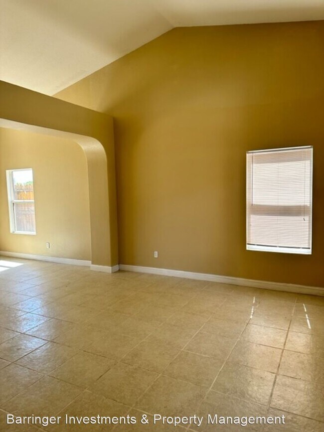 Building Photo - 4 br, 3 bath House - 2526 Marie Antonette