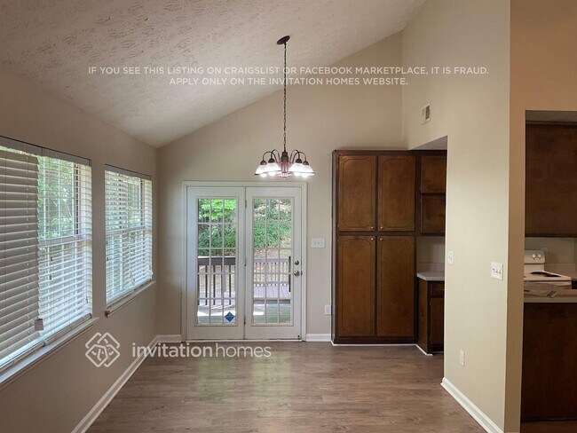 Foto del edificio - 160 Briarcliff Pl