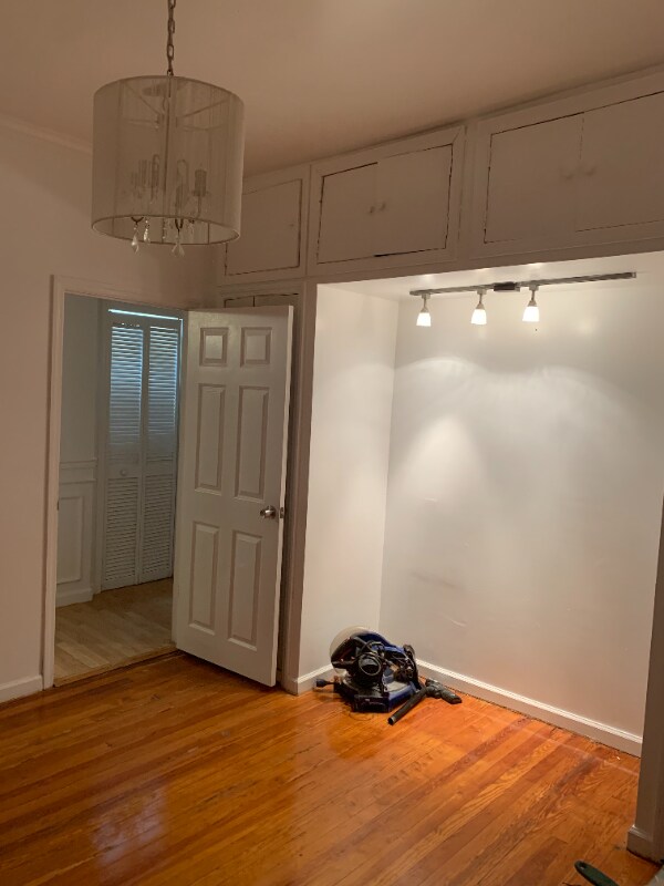 Foto del edificio - 875 E 94th St
