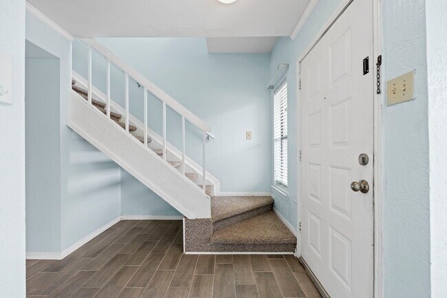 Building Photo - 4205 Tierra