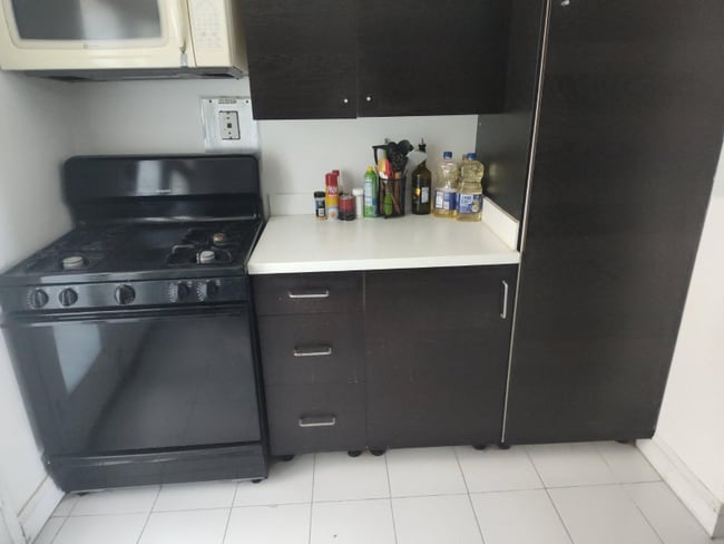 Building Photo - 5715 N Kings Hwy