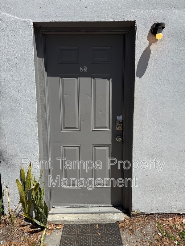 Foto del edificio - 2475 18th Ave S