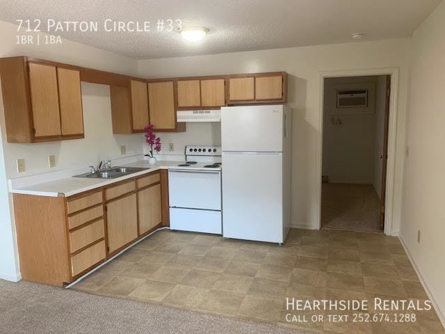 Building Photo - "Charming 1-Bedroom Apartment at 712 Patto...