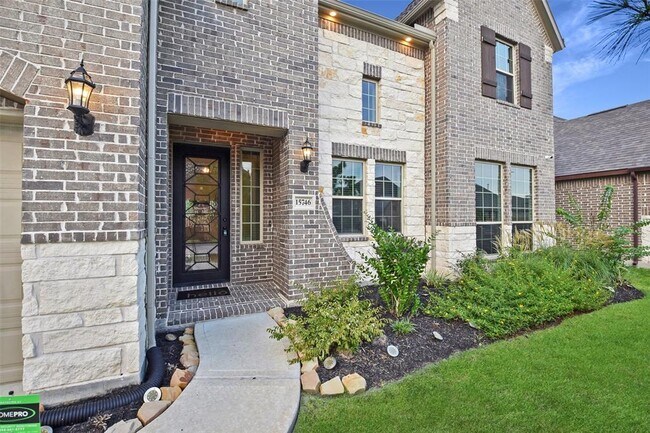 Foto del edificio - 15746 Deeside Spring Dr