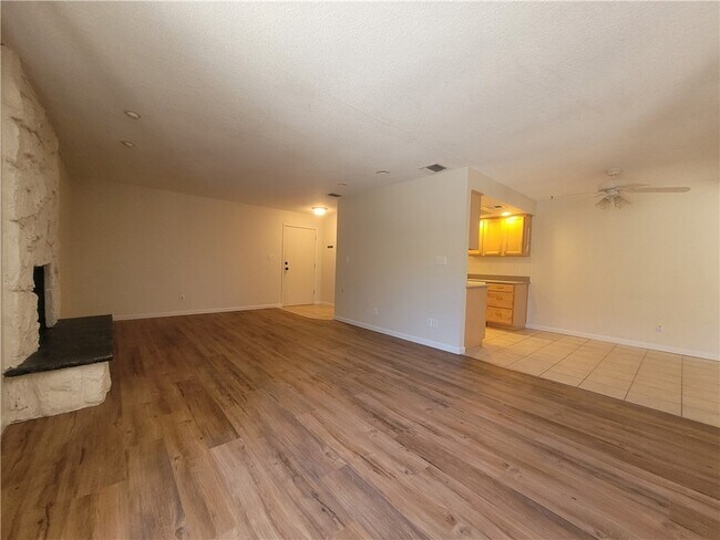 Foto del edificio - 1690 Arcadia Blvd