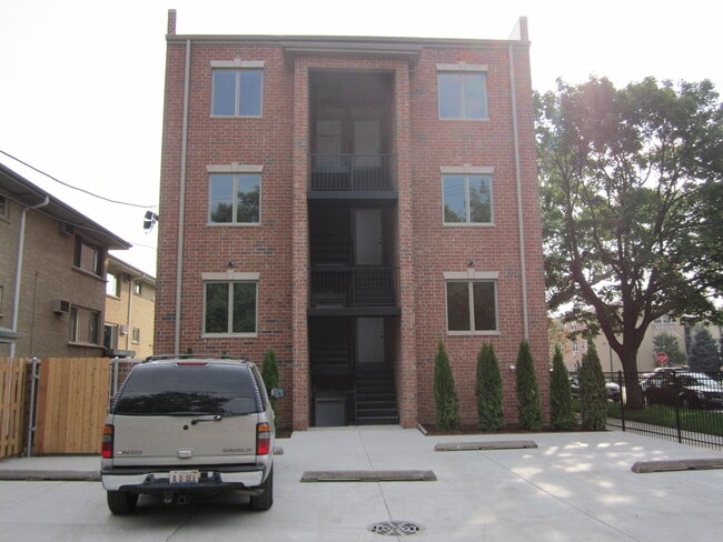 Building Photo - 6600 N Harlem Ave