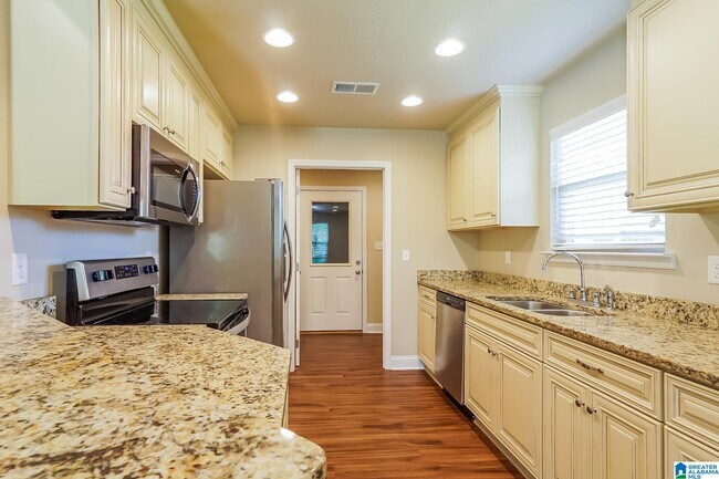 Building Photo - 125 Earl Owens Dr