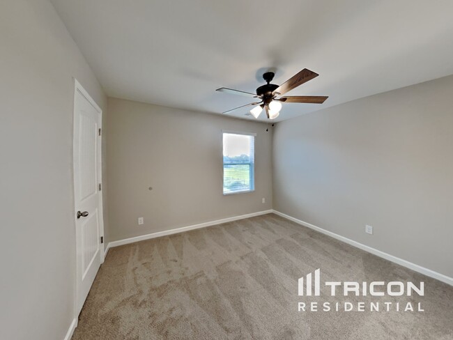 Building Photo - 212 Tessa Grace Way Murfreesboro TN