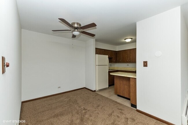 Foto del edificio - 5825 W 103rd St