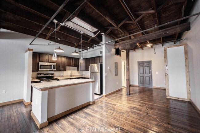 Foto del edificio - Lofts on Madison