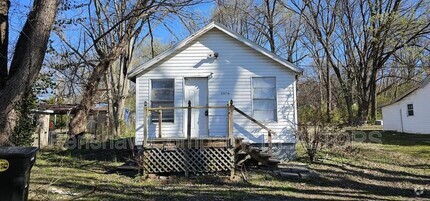 Building Photo - 1806 Browning St