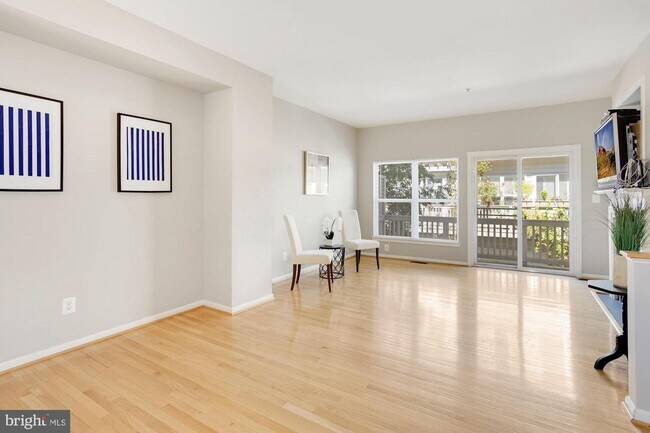 Foto del edificio - 1219 V St NW