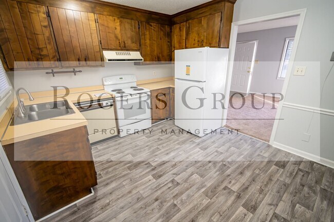 Foto del edificio - #315*** - 1104-1106 Parham St Duplex