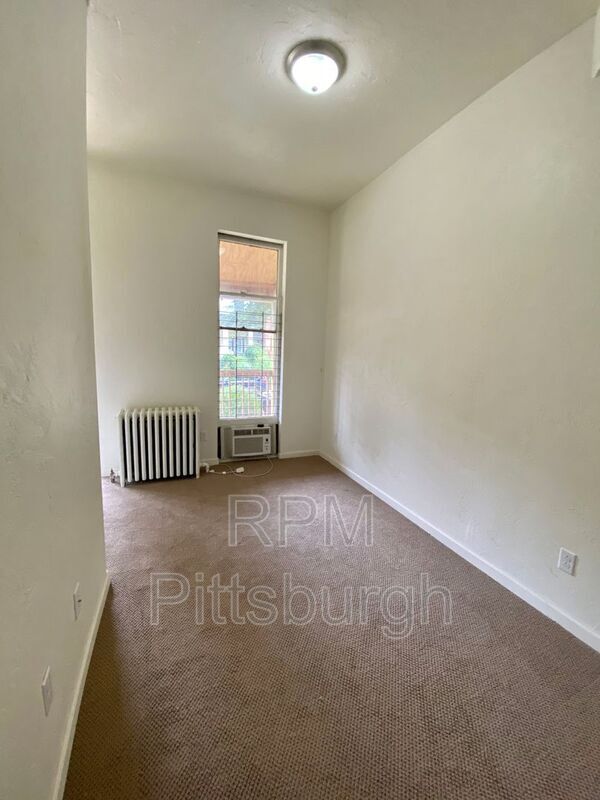 Building Photo - 3213 Dawson St