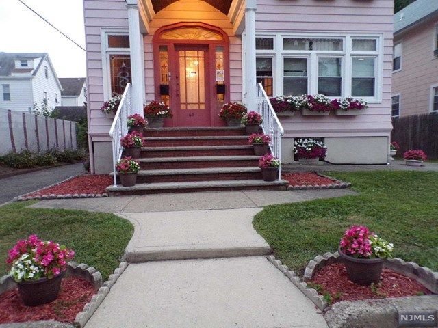 Foto del edificio - 63 Union Ave