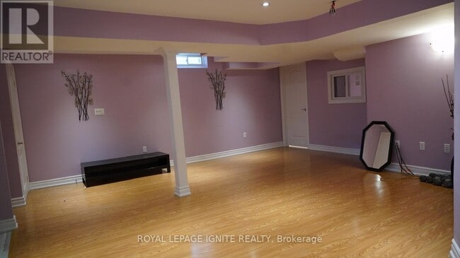 Building Photo - 601 Staines Rd