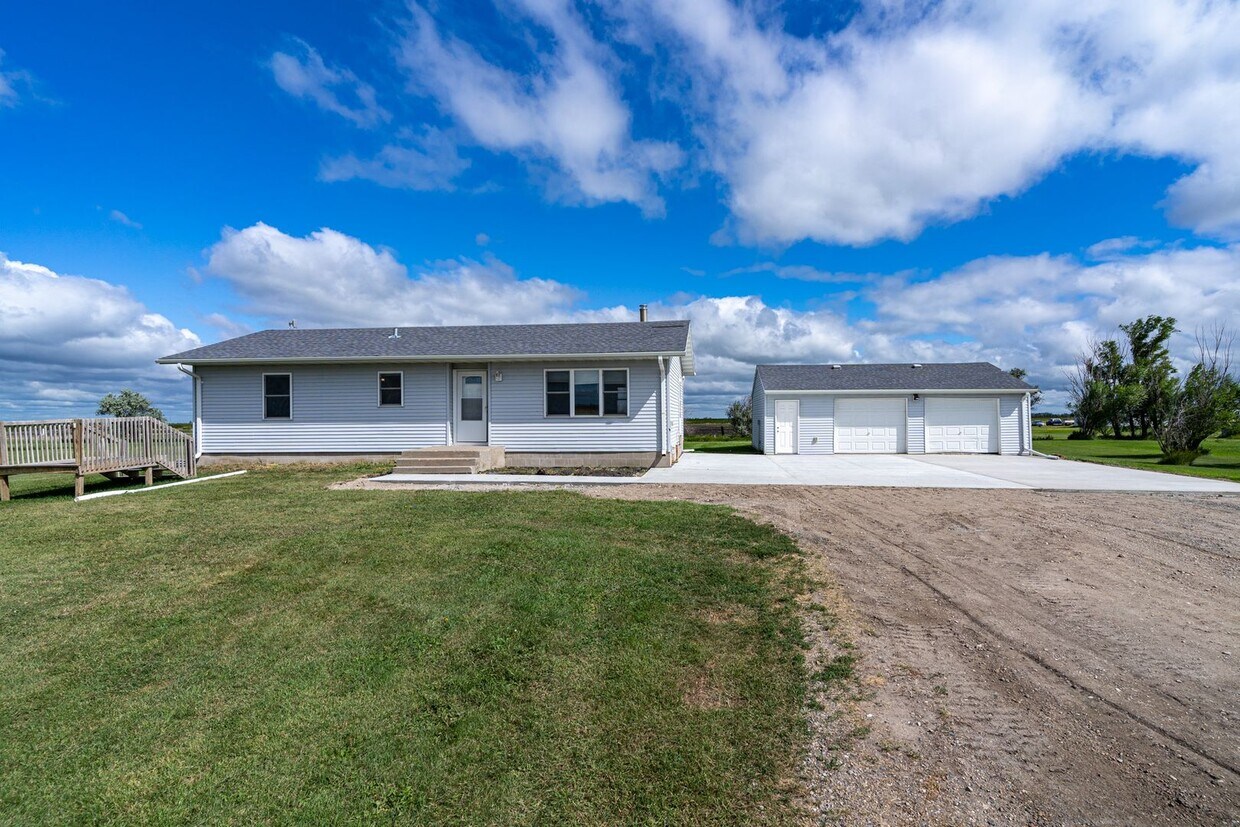 Primary Photo - Beautiful Single Family Home