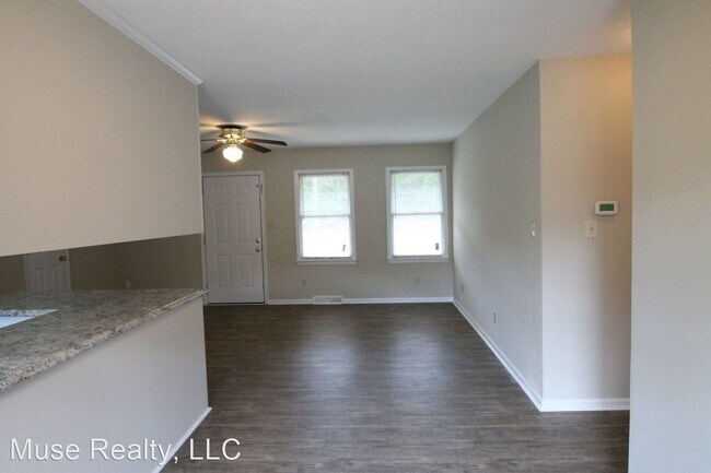 Building Photo - 2 br, 1 bath House - 2784 Gordon Road