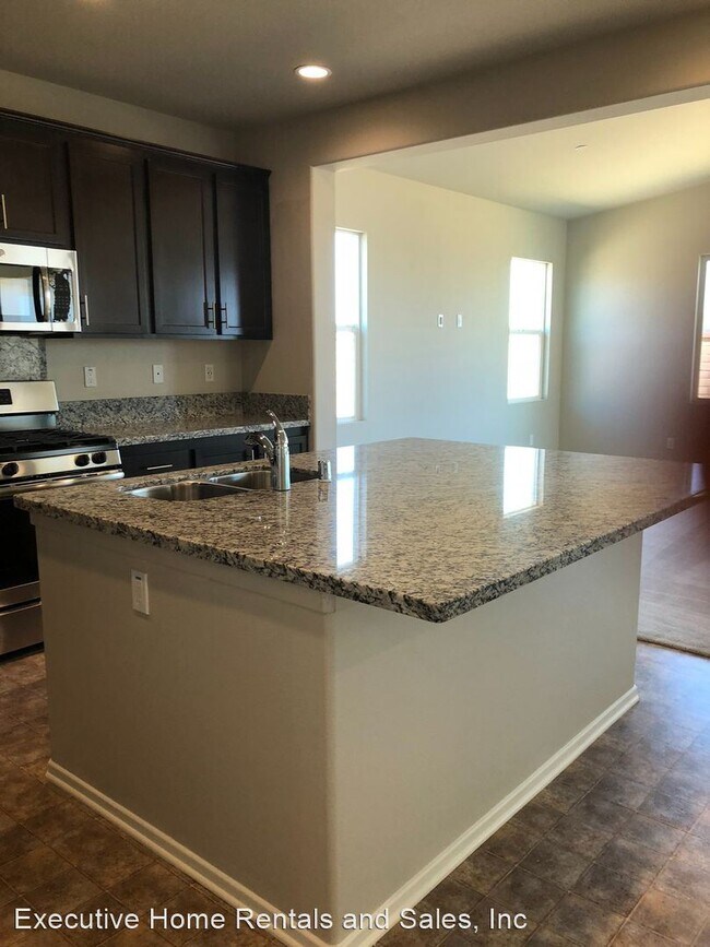 Building Photo - 24716 Coldwater Canyon Trail