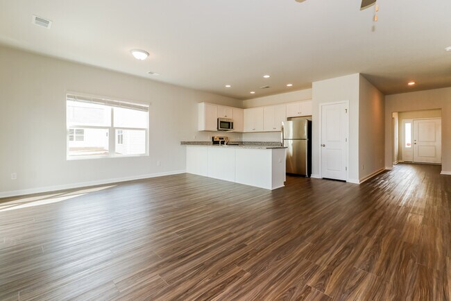Foto del edificio - 245 Clydesdale Cir