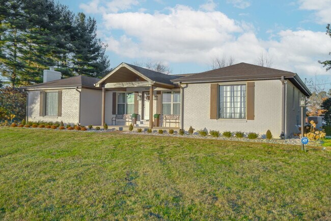 Building Photo - 5127 US-41
