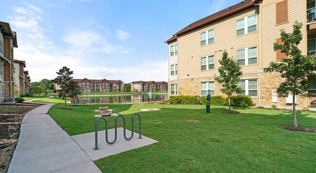 Foto del edificio - 1700 Katy Fort Bend Rd