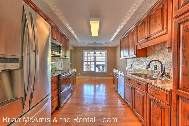 Building Photo - 3 br, 3 bath House - 4532 Palomino Dr