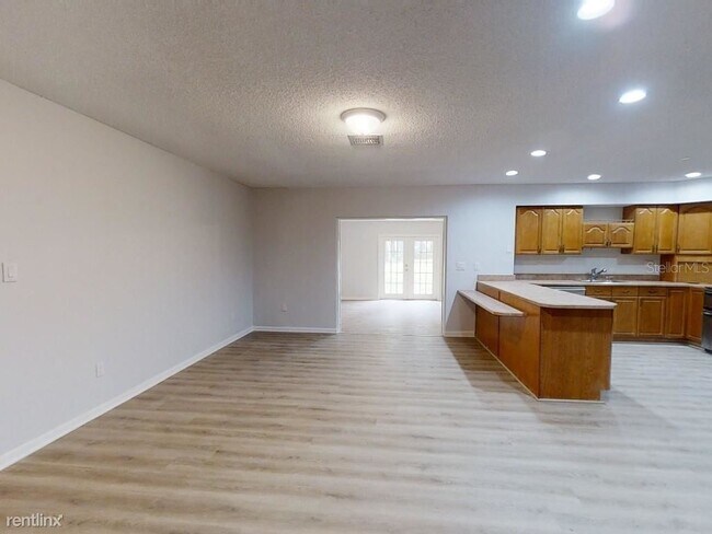 Building Photo - 3 br, 2 bath House - 11103 SW 51ST DRIVE