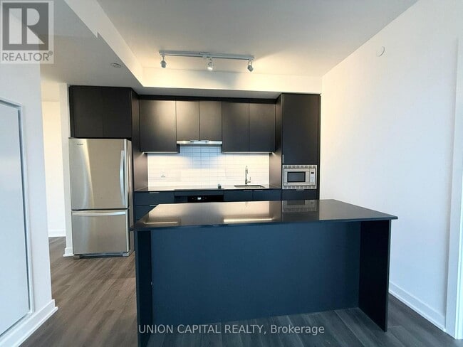 Photo du bâtiment - 3071 Trafalgar Rd