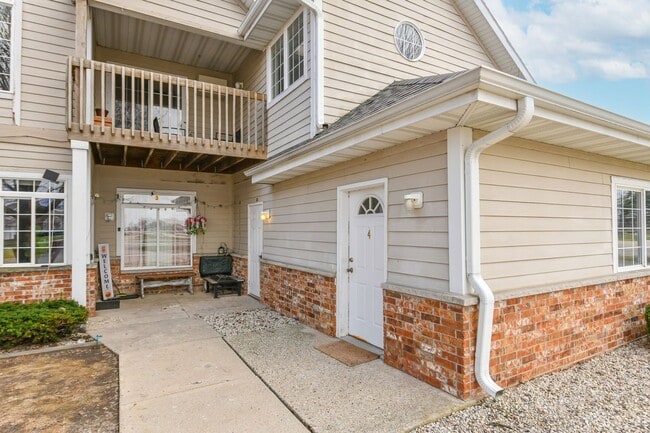 Building Photo - 505 Lawson School Rd