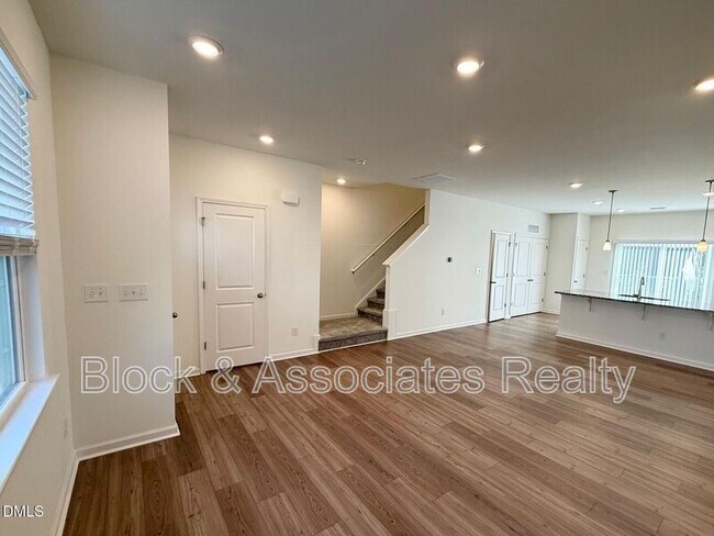 Foto del edificio - 332 Hacksaw Trl