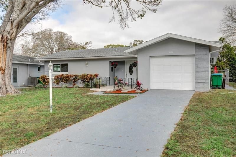 Primary Photo - 2170 Scotland Dr