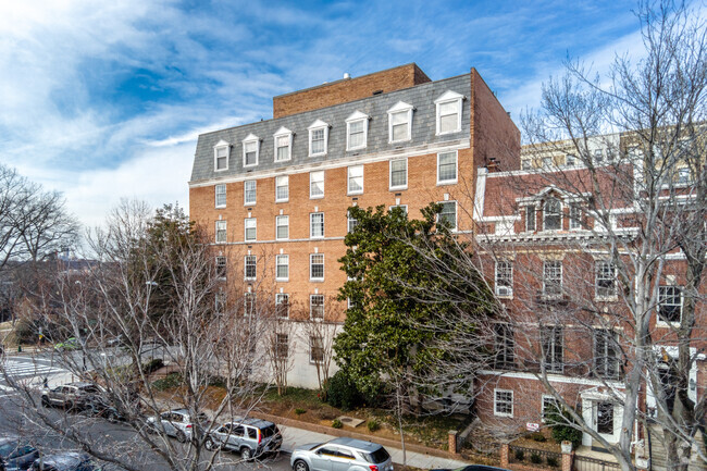 Building Photo - Georgian Apartments