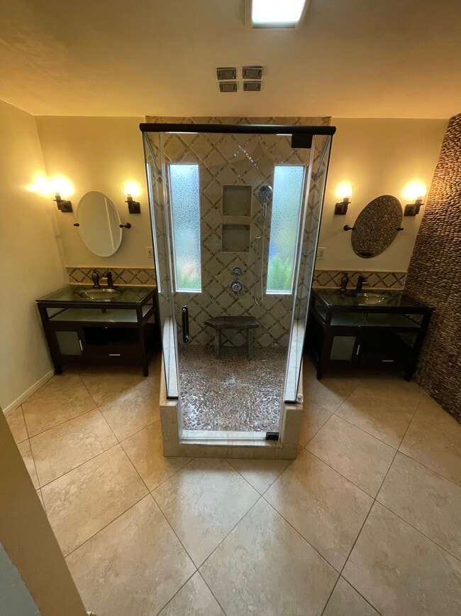 His and her vanities, no sharing allowed! - 163 California Ave