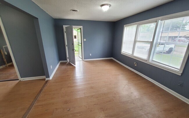 Foto del edificio - 741 N 18th St