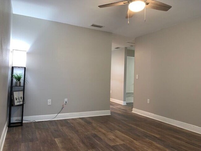 Foto del edificio - 1515 Lincoln Ave
