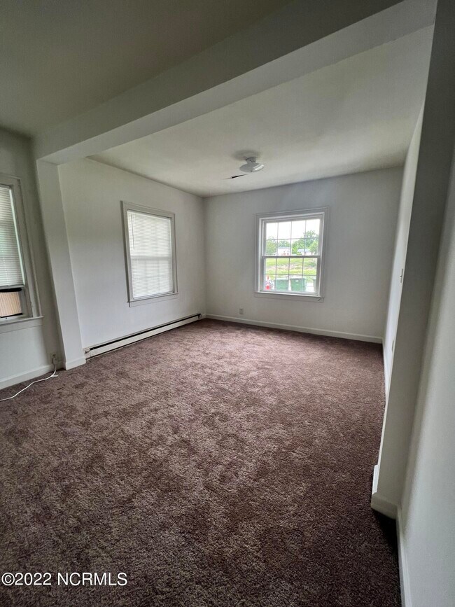 Foto del edificio - 306 N 11th St