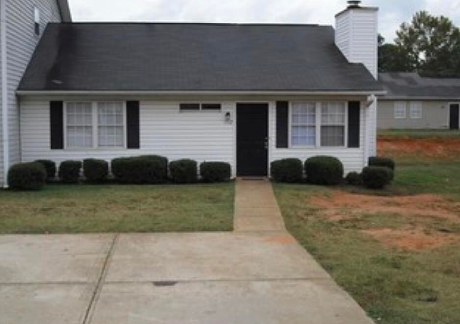 Primary Photo - 1748 Bob White Ln SE