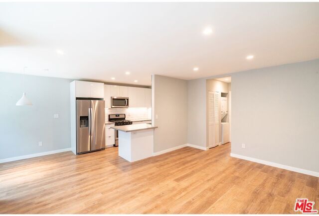 Foto principal - 4511 Prospect Ave