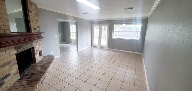 Building Photo - 11315 Lands End Cir