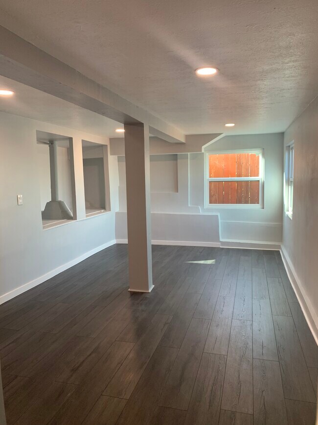 3741 Woolwine Dr Unit 0, Los Angeles, CA 90063 Apartments in Los