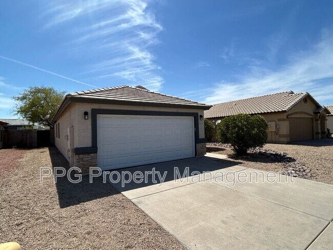 Foto del edificio - 16732 N 160th Ave