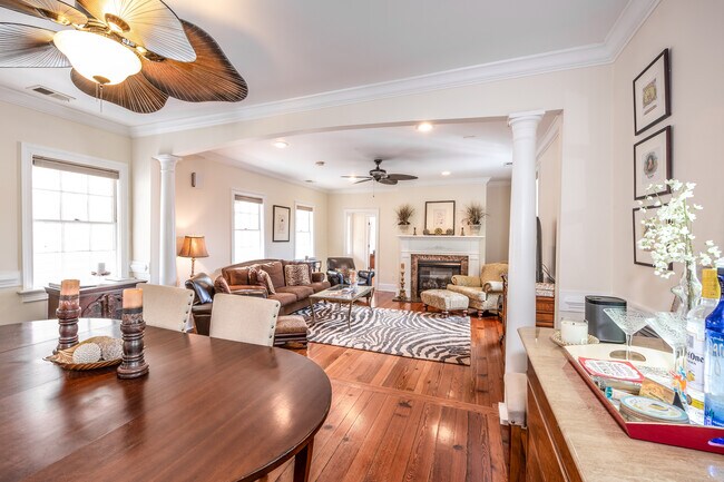 Área de estar - 175 Wentworth St