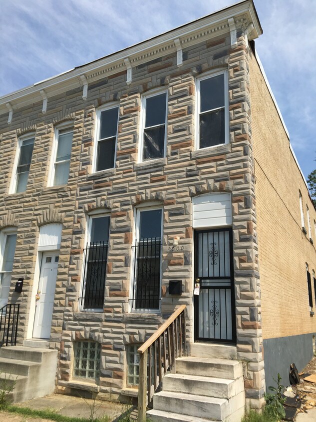 Primary Photo - 4000 Massachusetts Ave
