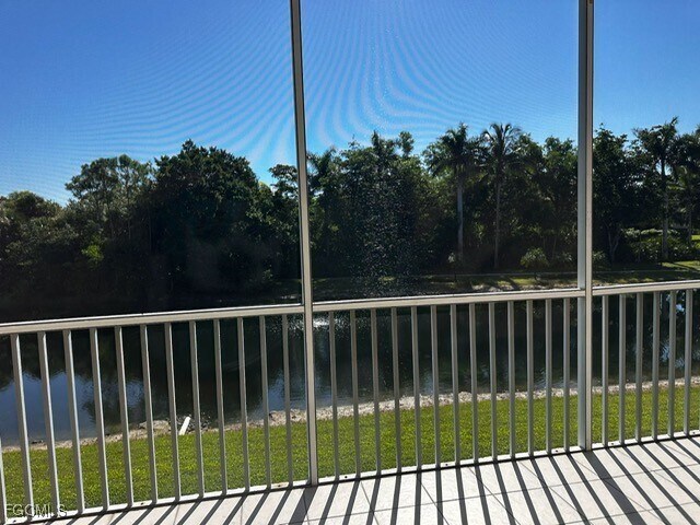 Foto del edificio - 14831 Park Lake Dr
