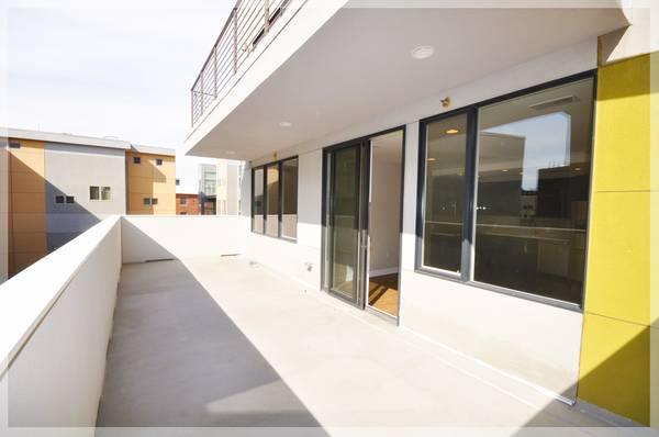 Building Photo - 820 N 3rd St