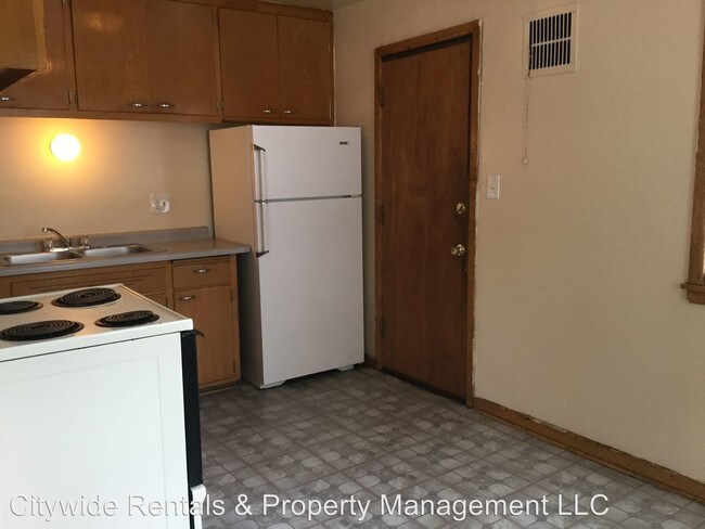 Building Photo - 4264 N 84th St